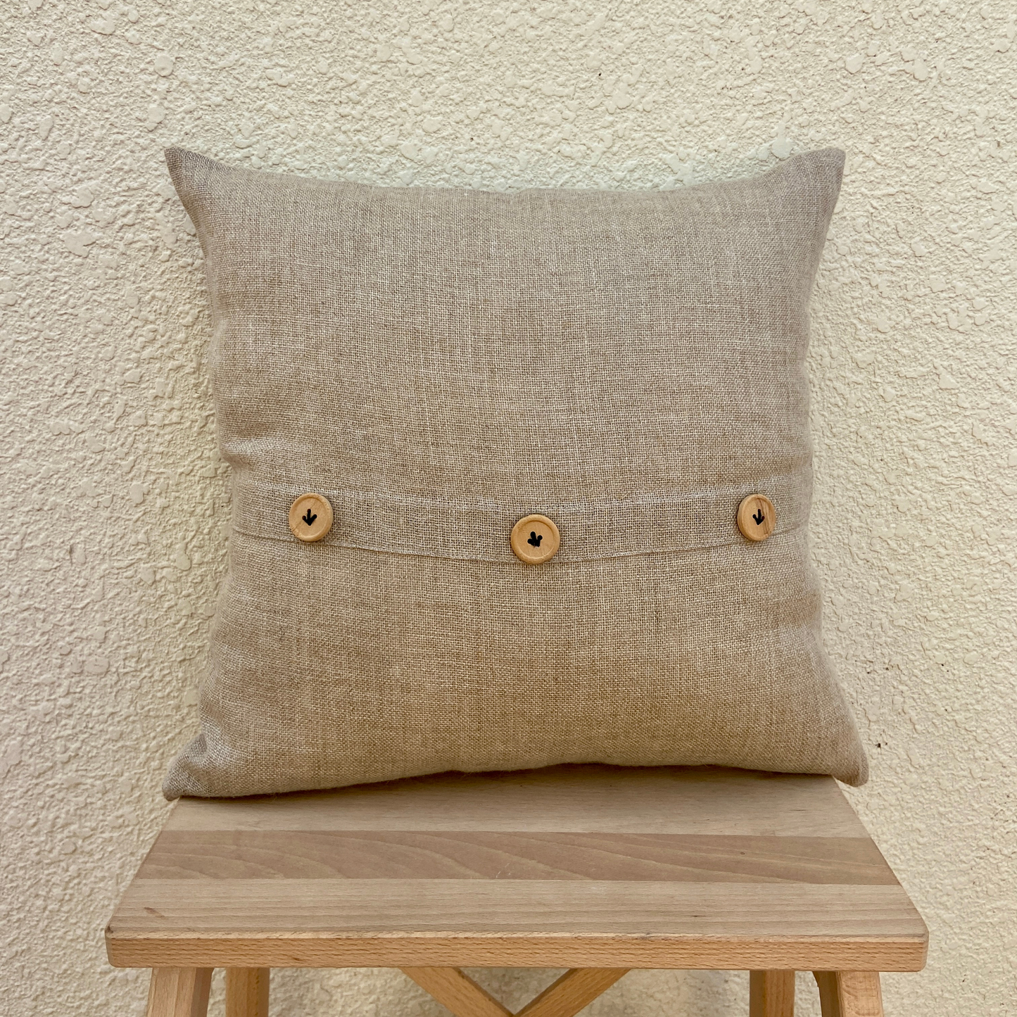 Jute cushion cover 16 x 16 inches with wooden buttons