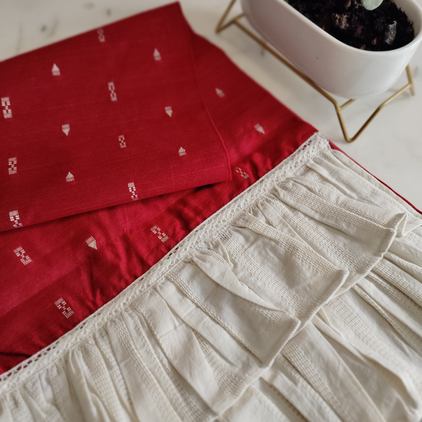 Chic Modern Table Runner for 6 or 8 seater dining -Red with triple frills