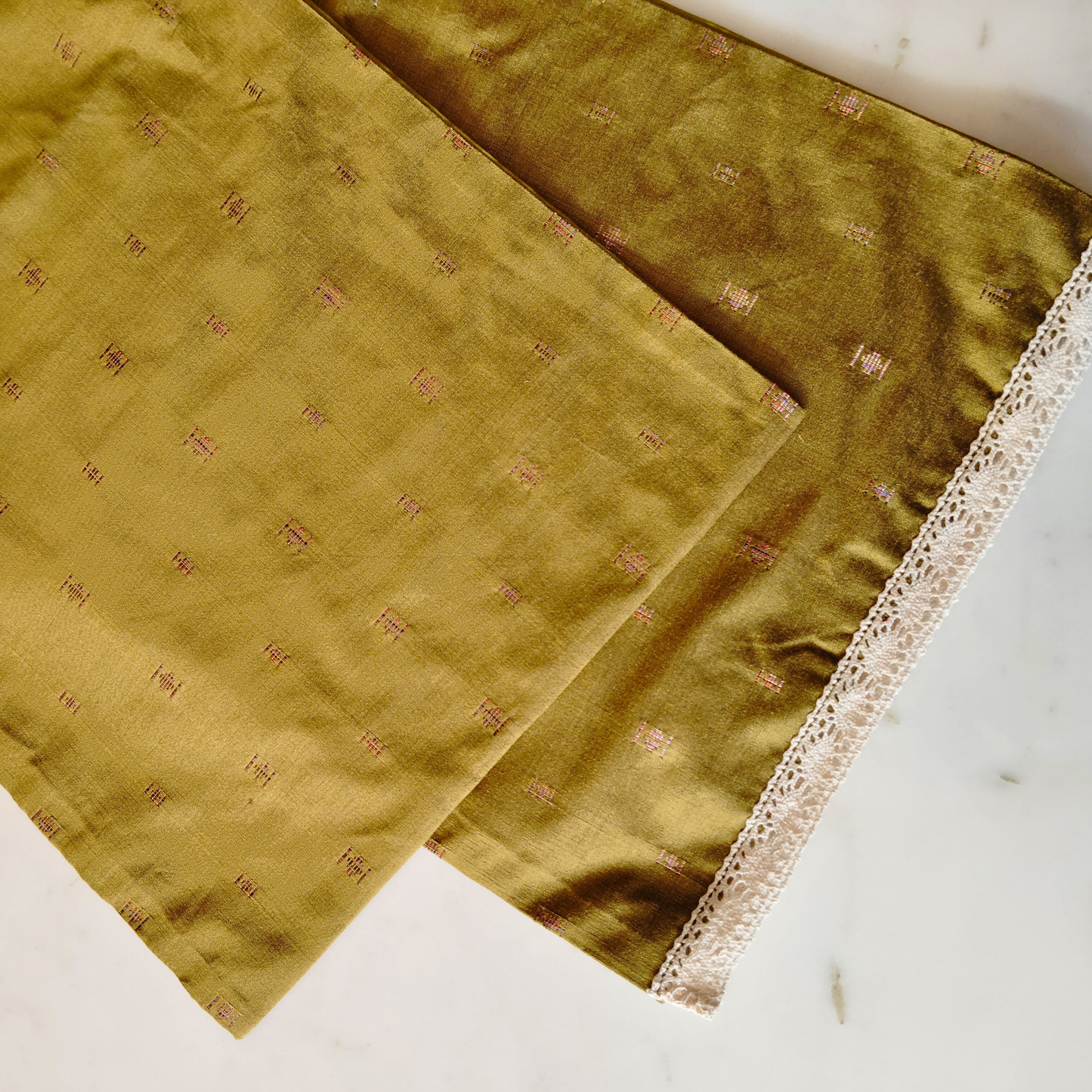 Modern Table Runner for 6 or 8 seater dining - Olive Green