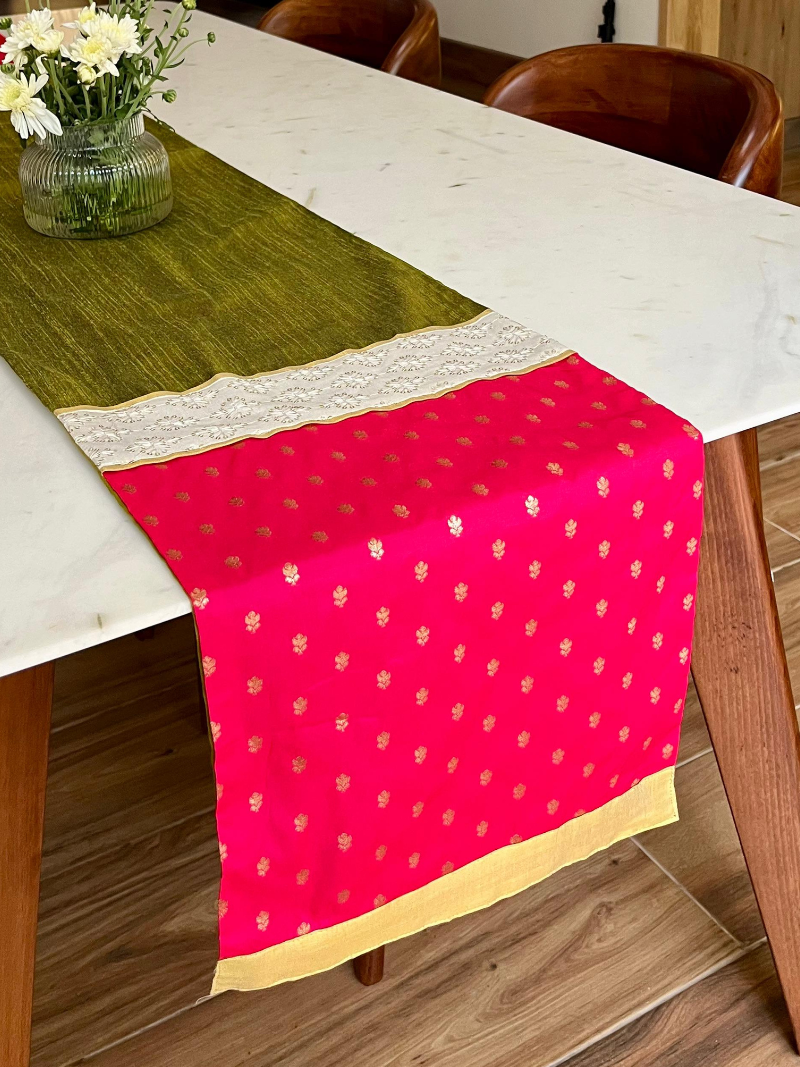 Festive Elegant Table Runner for 6 or 8 seater dining - Green with Pink Border