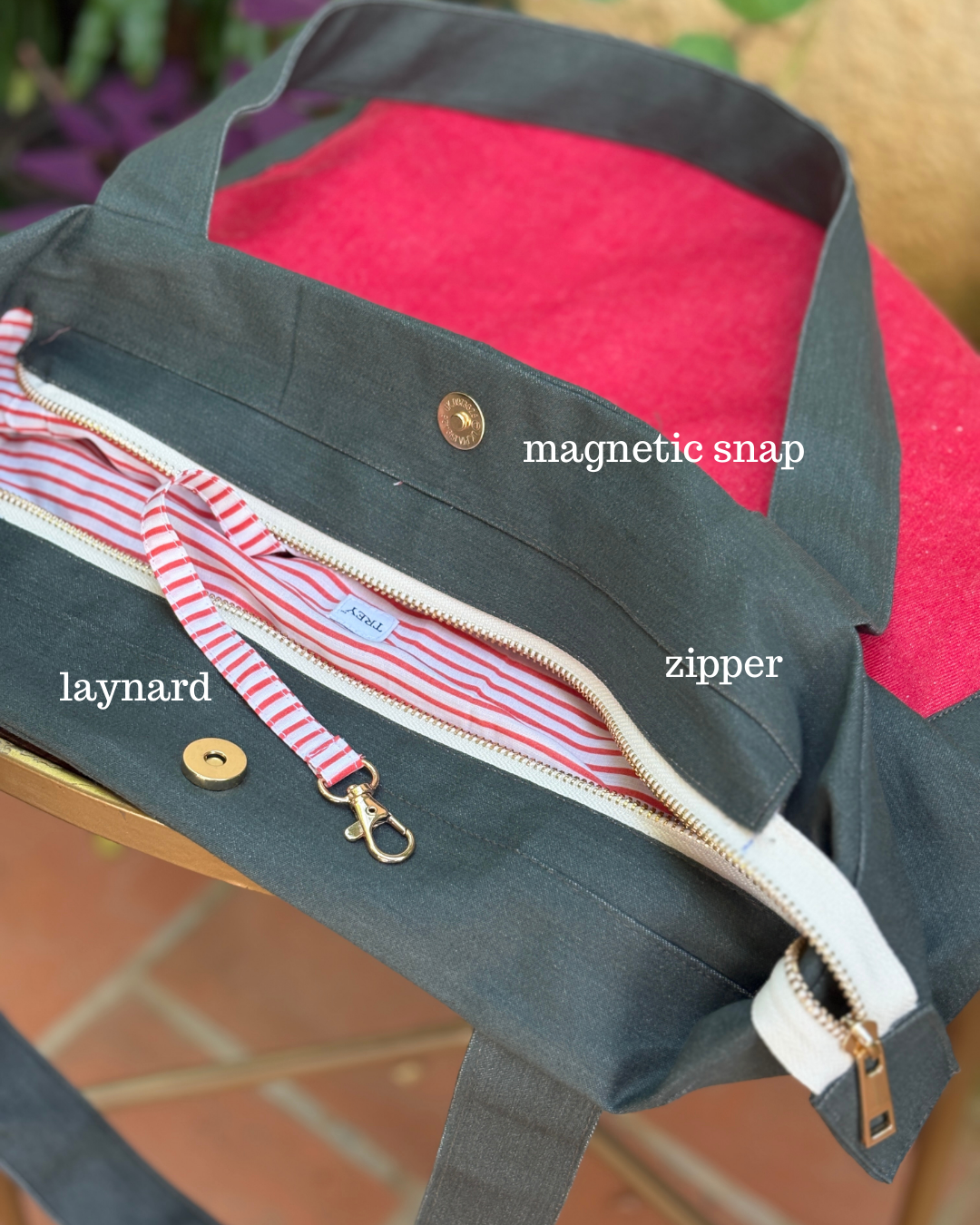 Big Encircle Bag - Green and Red