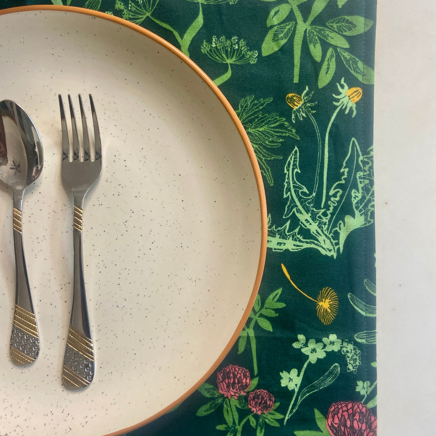 Cotton Canvas Minimalistic Placemats- Garden Print