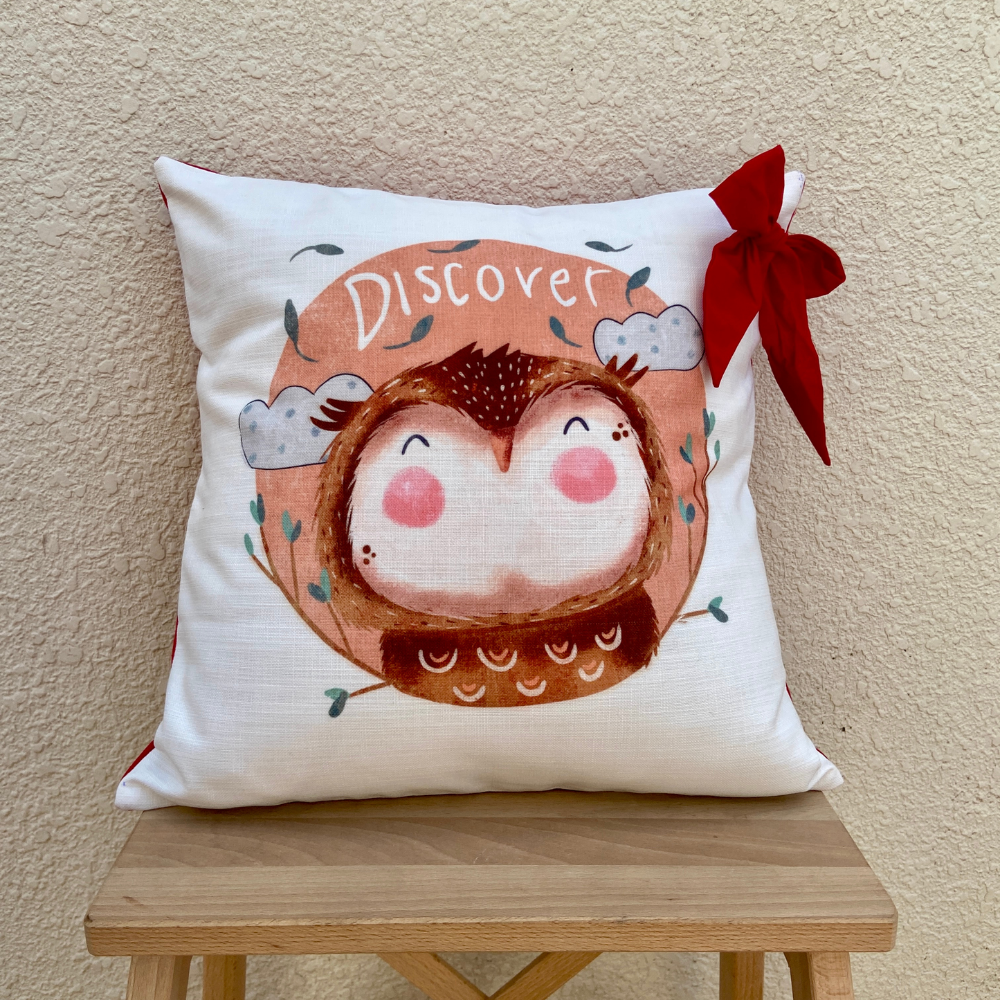 Owl Discover cushion cover 16 x 16 inches