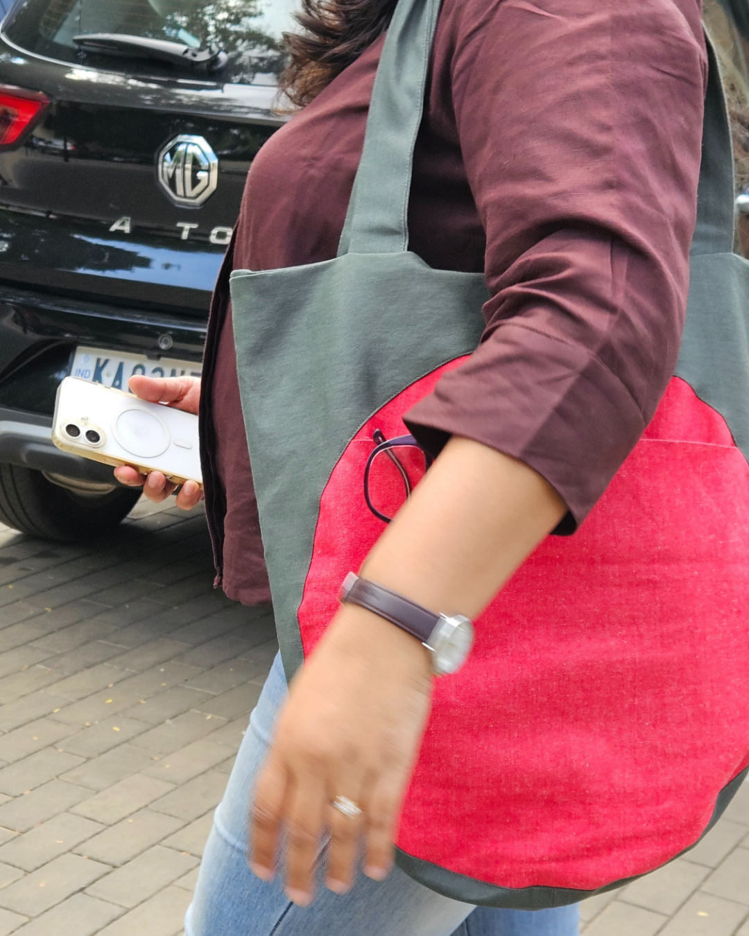 Big Encircle Bag - Green and Red