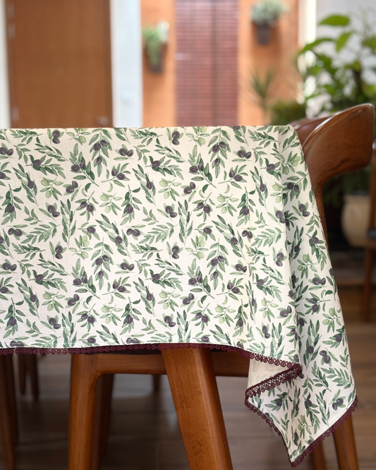 Berries Field Cotton Table Cloth for 6 or 8 seater Dining Table