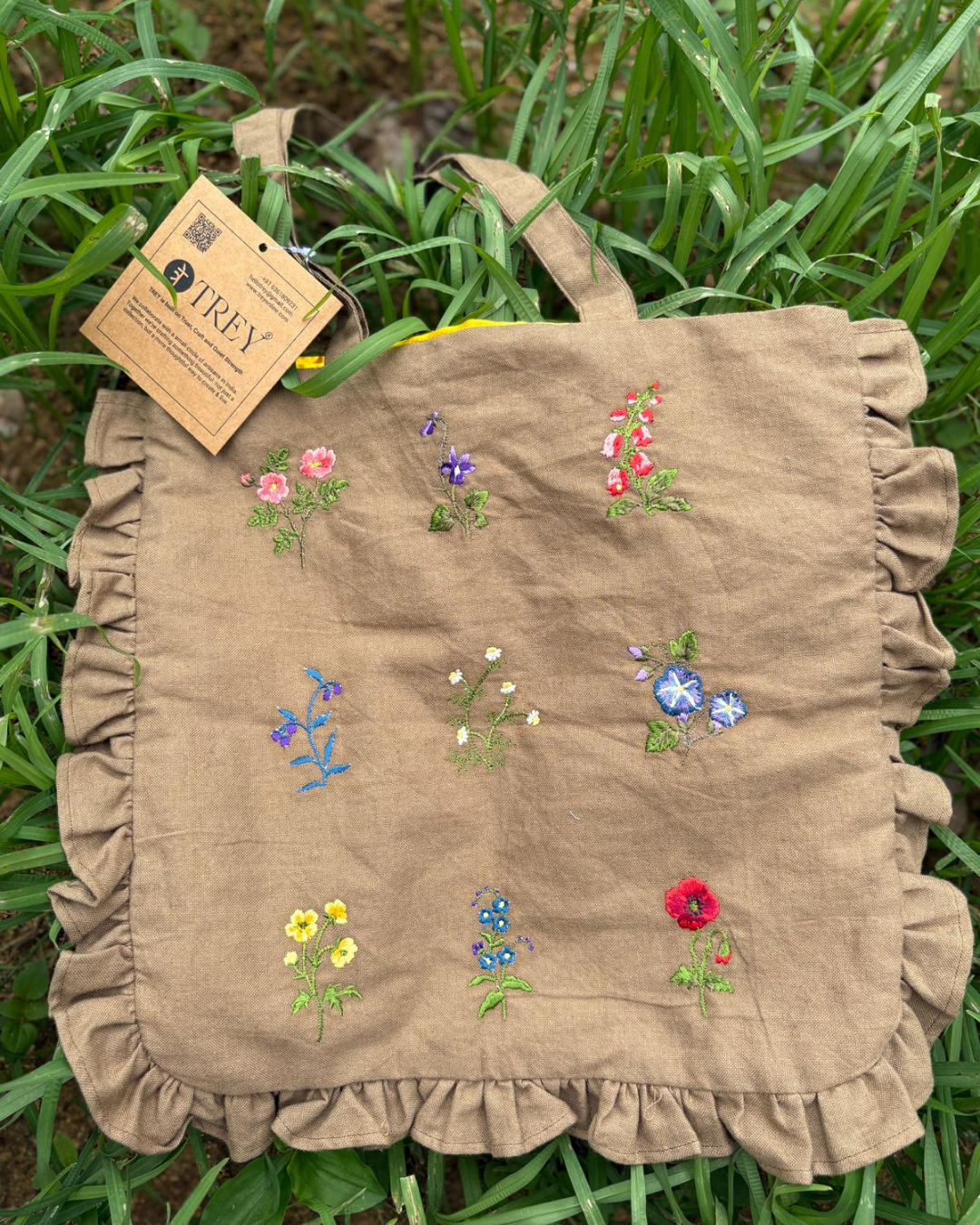 Frilled Tote Bag Embroidered - Brown
